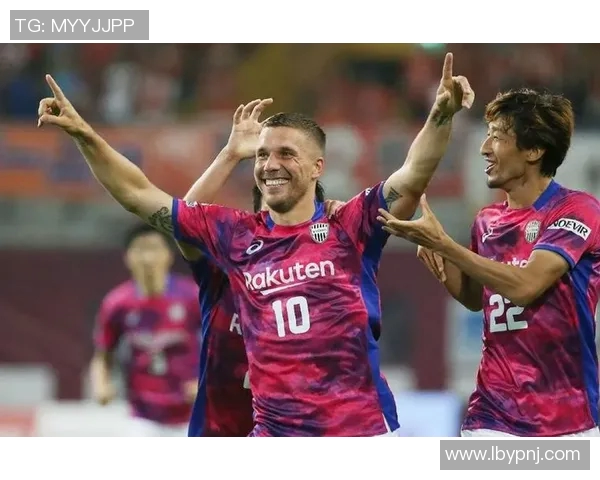 大阪与阿德莱实时对决精彩回顾及赛况分析