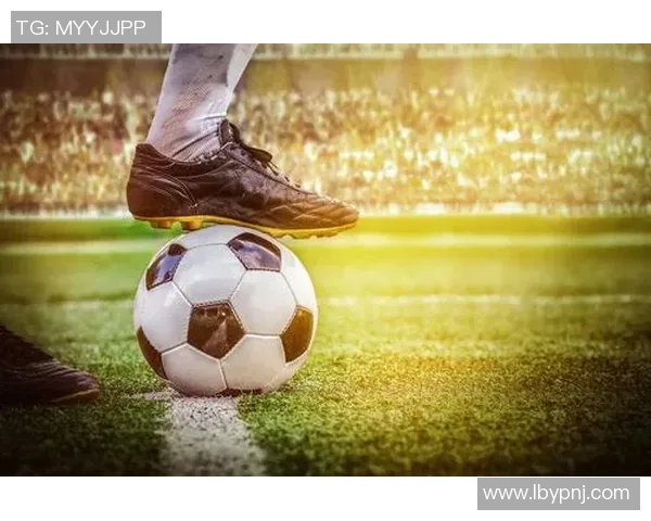 恩坎普:从足球天才到全球瞩目的运动偶像之路探索 恩坎普:从足球天才到全球瞩目的运动偶像之路探索