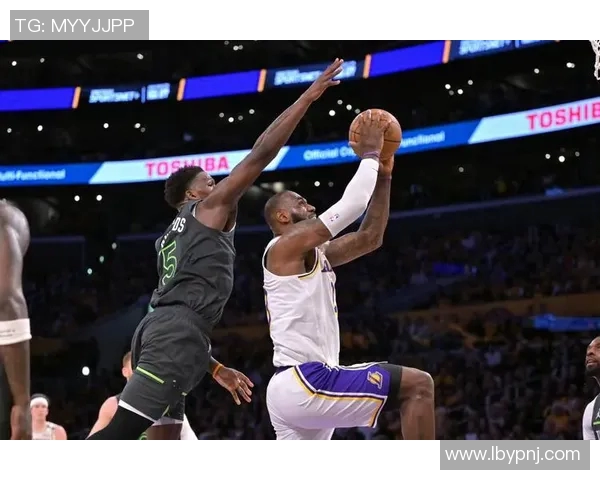 森林狼老将受伤缺阵，重伤恐影响球队季后赛希望