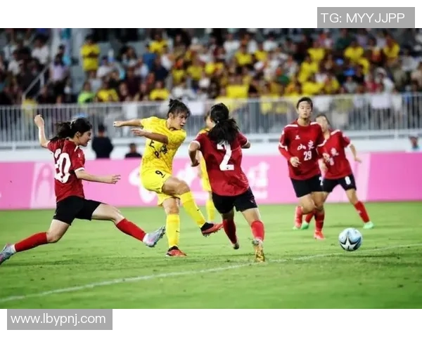 女足挑战美国U16青少年队展现实力与潜力的精彩对决 女足挑战美国U16青少年队展现实力与潜力的精彩对决