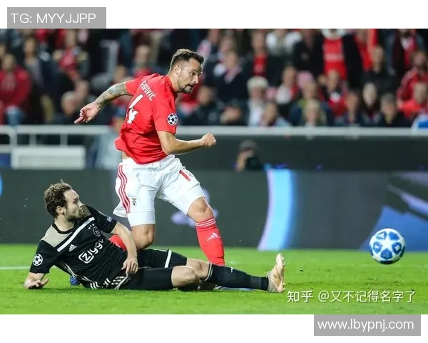 休斯顿戴拿模对阵洛杉矶球队精彩赛事回顾与分析 休斯顿戴拿模对阵洛杉矶球队精彩赛事回顾与分析