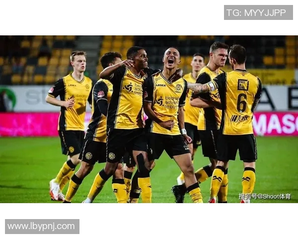 雷根斯堡与慕尼黑1860的激烈对决展现足球魅力与团队精神