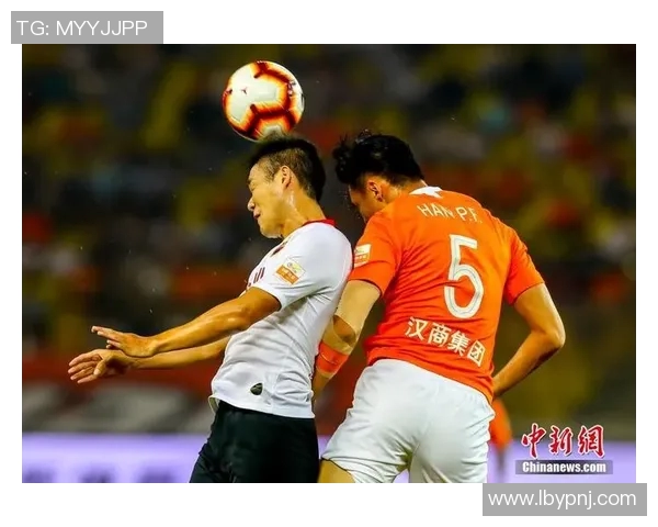 深圳队与武汉卓尔激战正酣谁能在这场较量中笑到最后