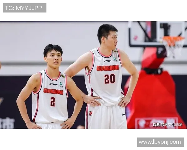 任骏飞领衔球队奋勇拼搏展现篮球精神再创辉煌成就