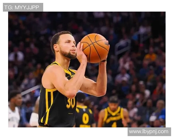 勇士与猛龙精彩对决回放全场高光时刻重温比赛激情瞬间 勇士与猛龙精彩对决回放全场高光时刻重温比赛激情瞬间